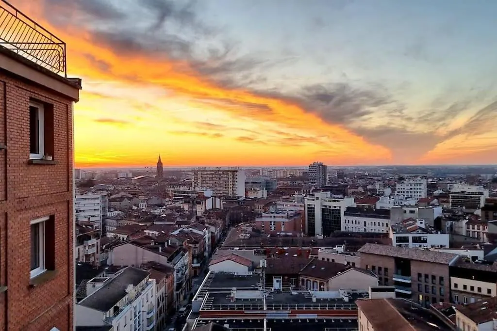 Ferienwohnung Au Dessus Des Toits - Hypercentre - Metro - Gare Toulouse
